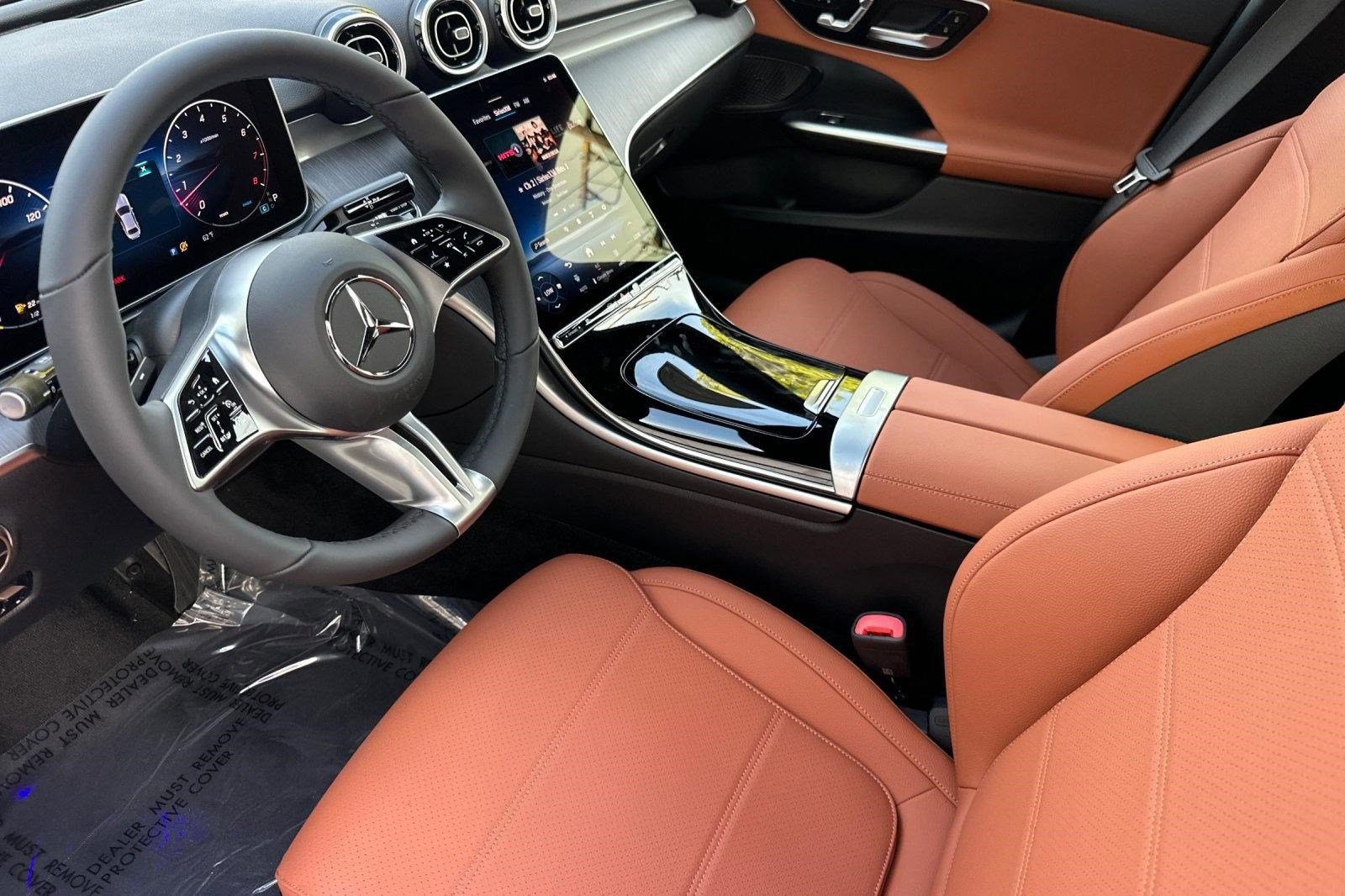 Used 2026 Mercedes-Benz C 300 4MATIC Sedan image 4