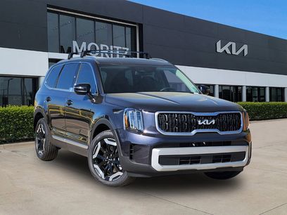 New 2025 Kia Telluride EX w/ EX Captain's Chair Package