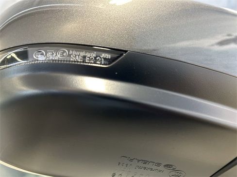 Used 2025 Subaru Crosstrek 2.0i Premium image 8