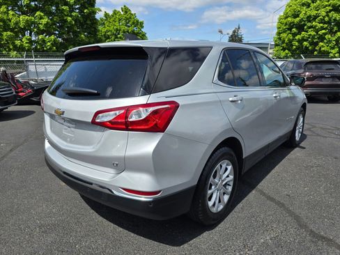 Used 2019 Chevrolet Equinox LT FWD image 5