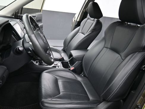 Used 2022 Subaru Forester Touring image 10