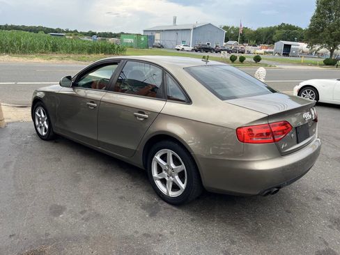 Used 2009 Audi A4 2.0T Premium image 5