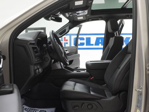 Used 2024 Chevrolet Tahoe RST w/ Luxury Package RWD image 5