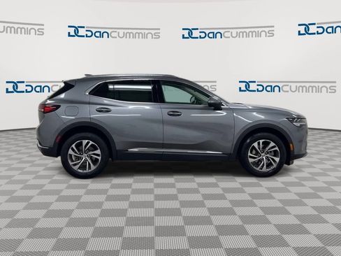 Used 2022 Buick Envision Essence w/ Technology Package I FWD image 9