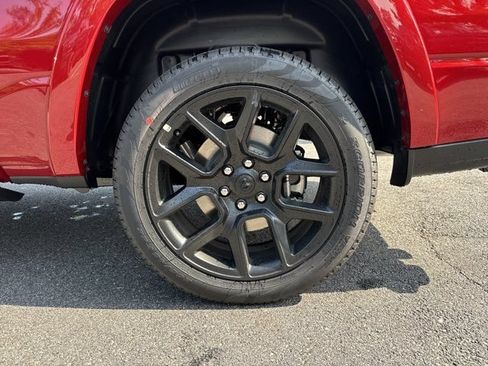 New 2026 RAM 1500 Laramie w/ Night Edition AWD/4WD image 17