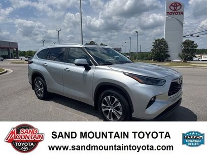 Used 2024 Toyota Highlander XLE