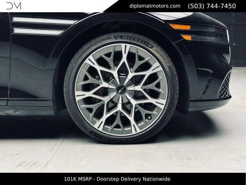 Used 2025 Genesis G90 3.5T AWD/4WD image 40