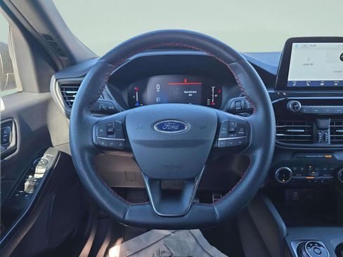 Used 2024 Ford Escape ST-Line AWD/4WD image 18