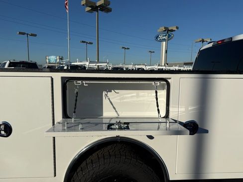 New 2026 Ford F350 XLT w/ FX4 Off-Road Package image 7