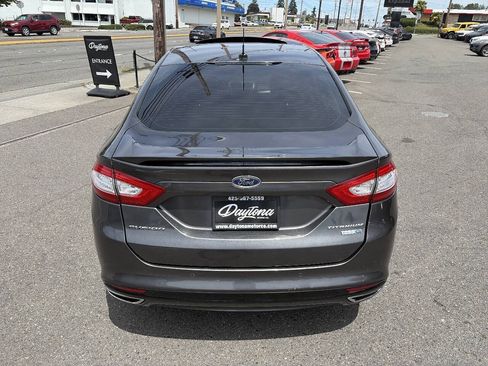 Used 2016 Ford Fusion Titanium AWD/4WD image 5