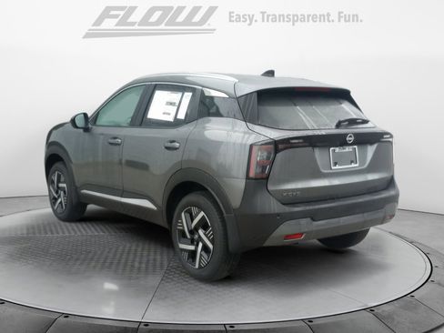 New 2026 Nissan Kicks SV w/ SV Premium Package image 5