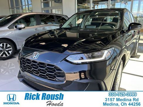 Used 2023 Honda HR-V LX image 1