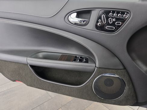 Used 2015 Jaguar XK Coupe image 16