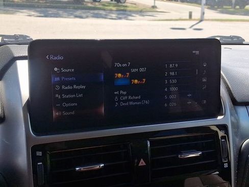 Used 2022 Lexus GX 460 Premium AWD/4WD image 21