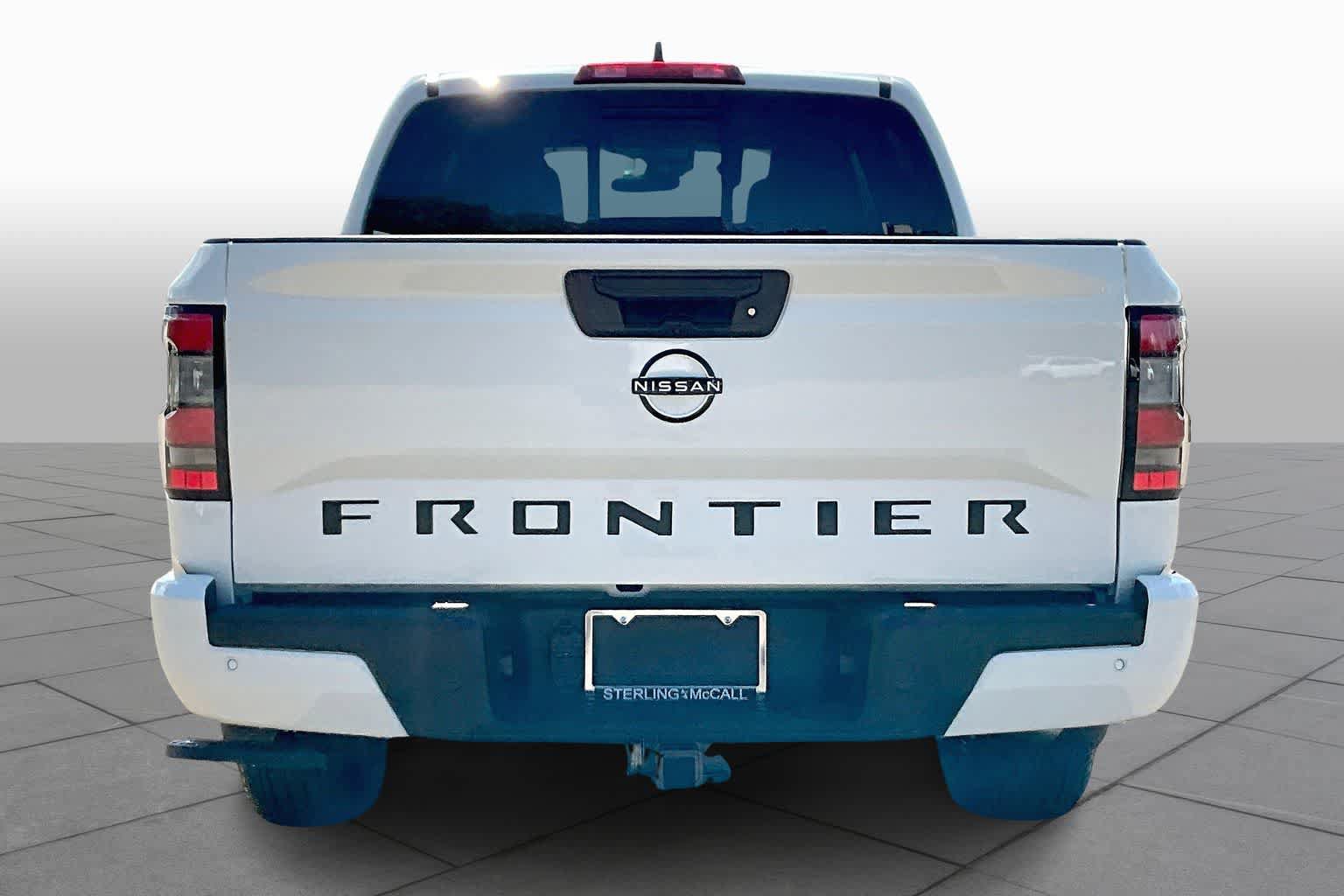 Certified 2026 Nissan Frontier SV RWD image 4