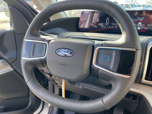 New 2026 Ford Expedition Max Active image 12