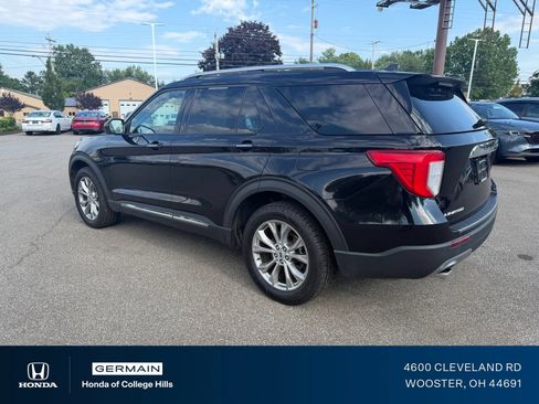 Used 2024 Ford Explorer Limited AWD/4WD image 10