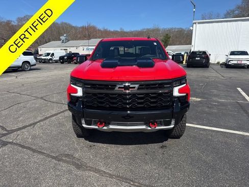 Used 2025 Chevrolet Silverado 1500 ZR2 w/ Technology Package AWD/4WD image 4