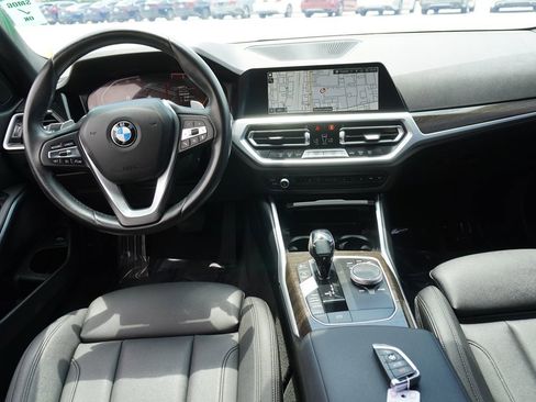 Used 2019 BMW 330i Sedan w/ Driving Assistance Package RWD image 19