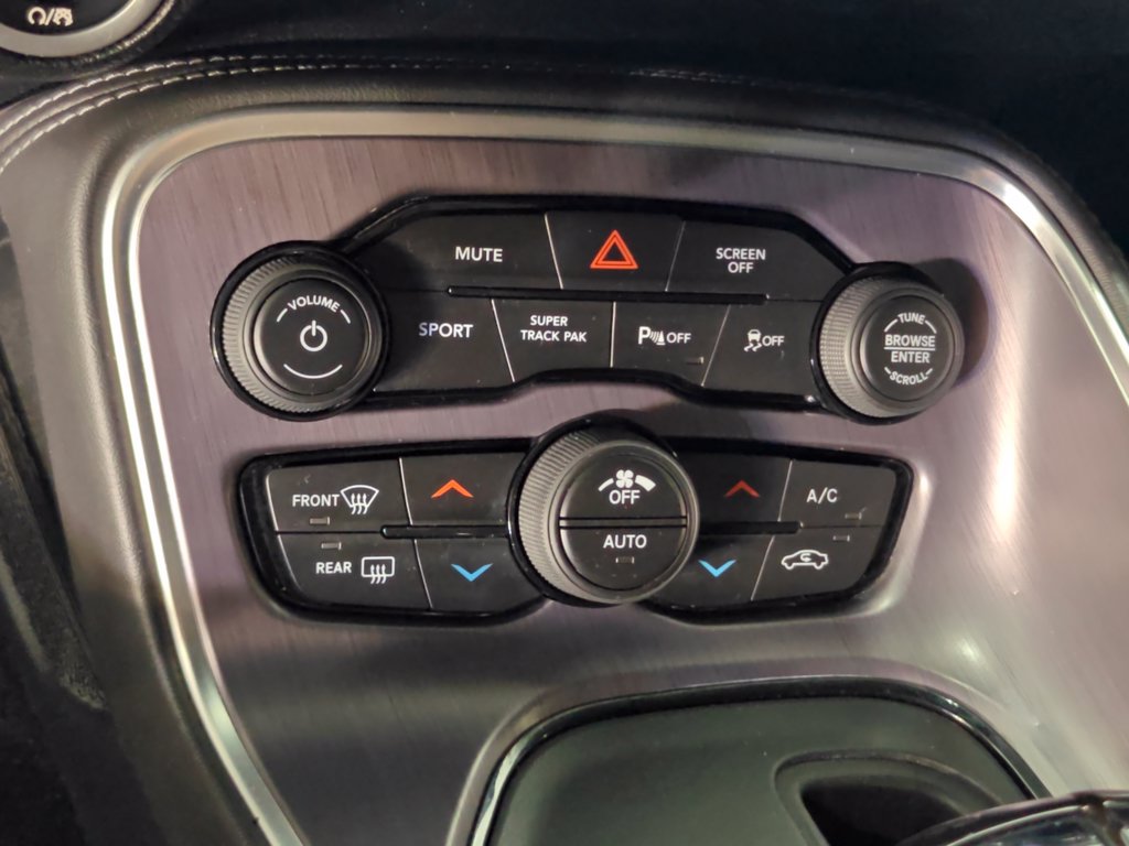 Used 2018 Dodge Challenger R/T Scat Pack RWD image 8