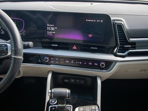 Used 2025 Kia Sportage EX FWD image 23