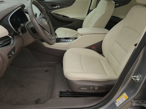 Used 2024 Chevrolet Malibu LT FWD image 14