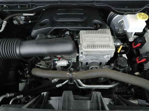 Used 2022 RAM 1500 Big Horn AWD/4WD image 18