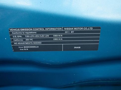 Used 2011 Nissan Leaf SL image 19