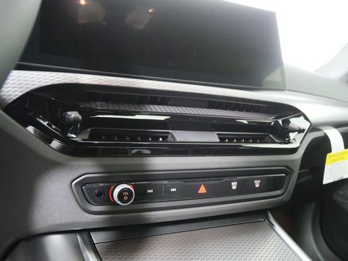 New 2026 BMW 330i Sedan w/ M Sport Package image 20