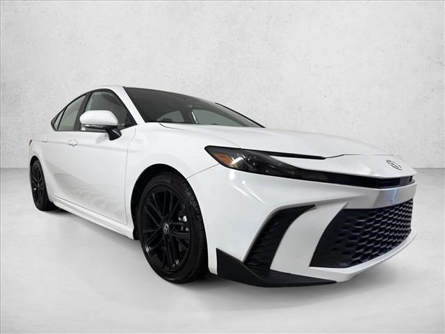Used 2025 Toyota Camry SE w/ Multimedia Upgrade Package FWD image 1