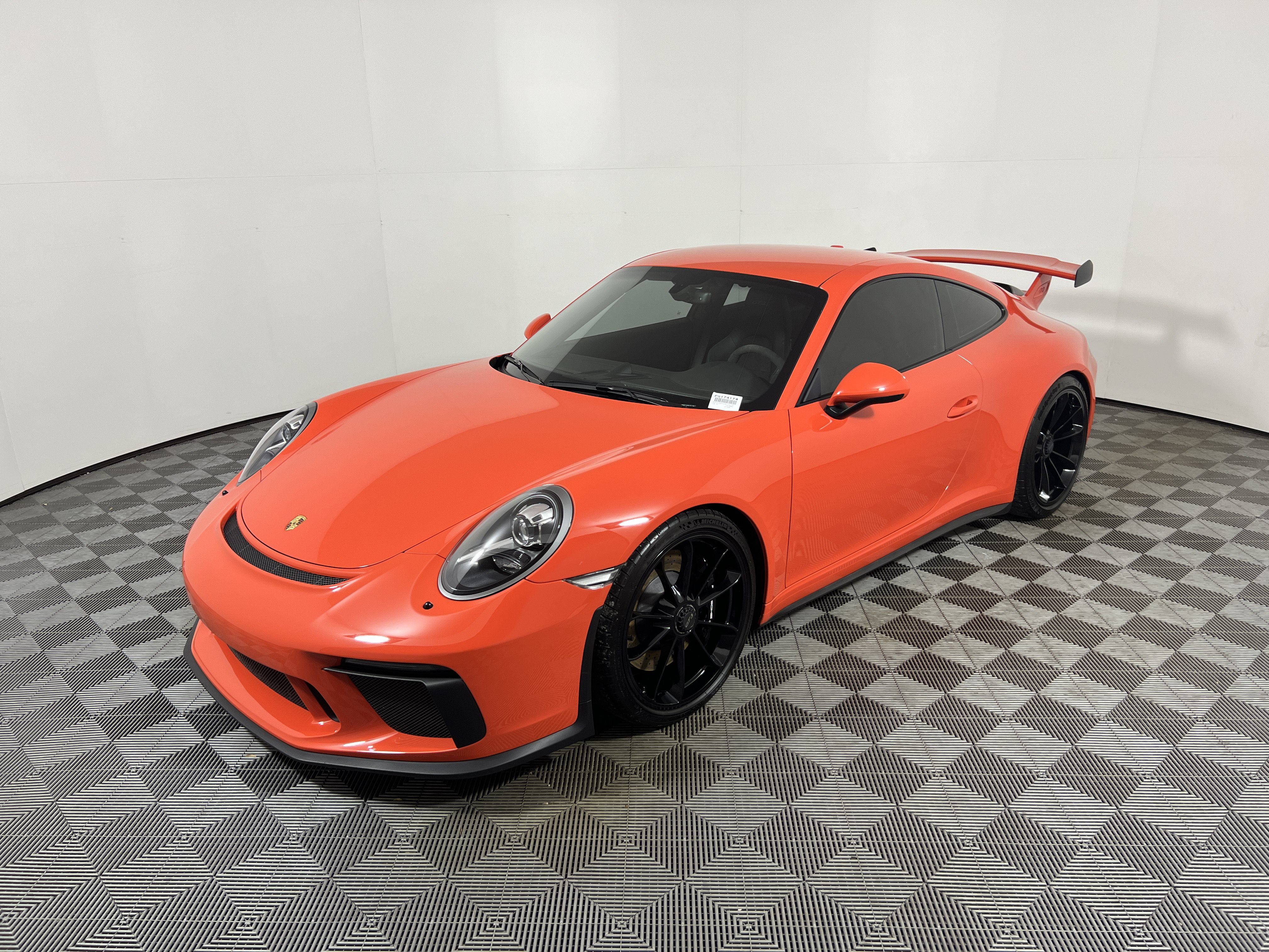 Certified 2018 Porsche 911 GT3 RWD image 11