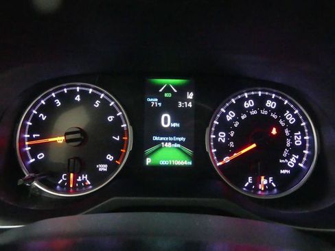 Used 2020 Toyota RAV4 LE w/ All Weather Liner Package AWD/4WD image 31