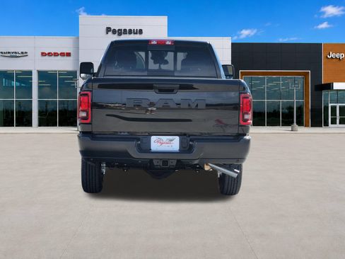 New 2026 RAM 2500 Tradesman AWD/4WD image 8