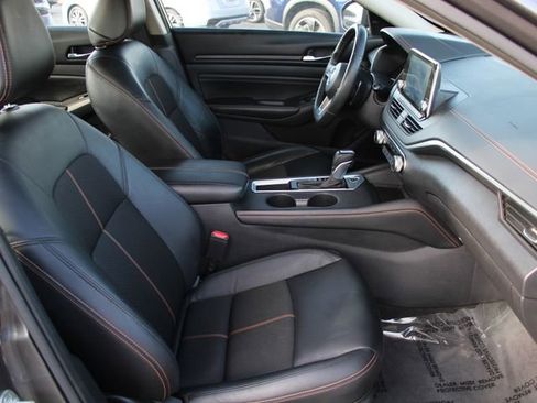 Certified 2022 Nissan Altima 2.5 SR FWD image 31