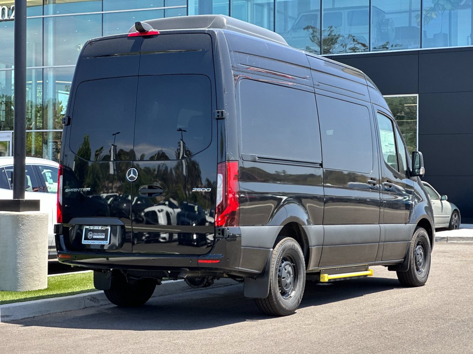 New 2026 Mercedes-Benz Sprinter 2500 image 3