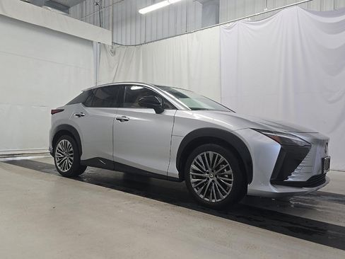 Used 2023 Lexus RZ 450e Premium w/ Accessory Package (2T) AWD/4WD image 3