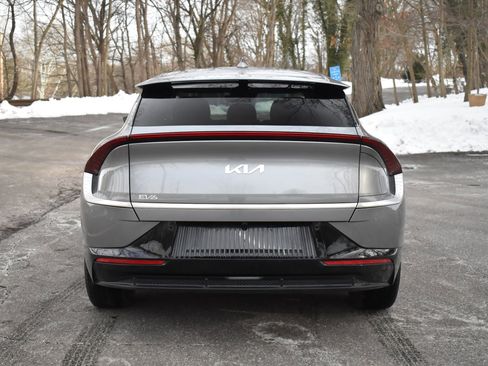 Used 2024 Kia EV6 Wind image 6