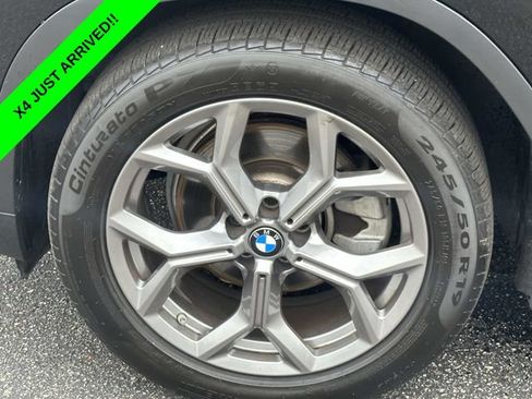 Used 2024 BMW X4 xDrive30i w/ Premium Package AWD/4WD image 10