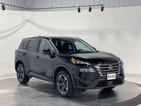 Used 2026 Nissan Rogue SV AWD/4WD image 39