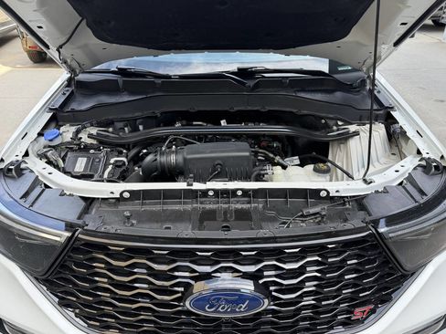 Used 2022 Ford Explorer ST-Line image 33