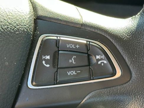 Used 2018 Ford EcoSport Titanium image 16