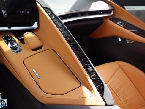Used 2022 Chevrolet Corvette Stingray Preferred Conv w/ Z51 Performance Package RWD image 25