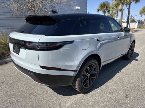 New 2026 Land Rover Range Rover Velar Dynamic SE image 6