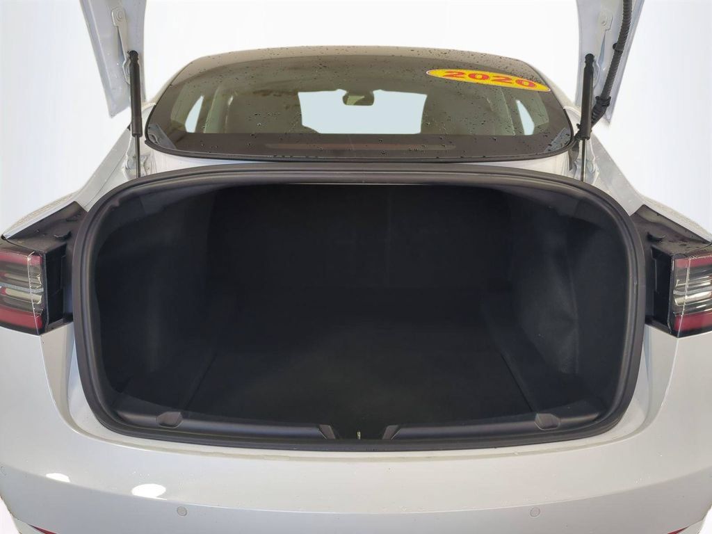 Used 2020 Tesla Model 3 Standard Range Plus RWD image 14