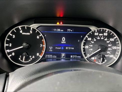 Used 2025 Nissan Altima 2.5 SV FWD image 20