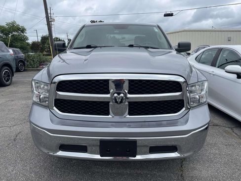 Used 2022 RAM 1500 Classic SLT RWD image 2