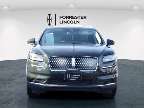 Used 2022 Lincoln Nautilus AWD w/ Premium Package image 8