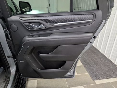 Used 2023 GMC Yukon Denali AWD/4WD image 27