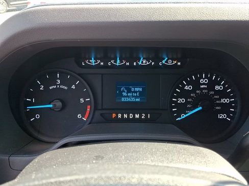 Used 2024 Ford E-450 and Econoline 450 Super Duty w/ Power Windows & Locks Group RWD image 18
