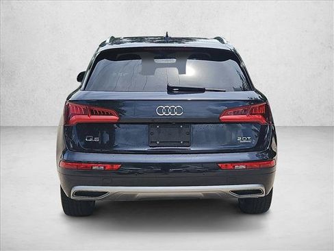 Used 2018 Audi Q5 2.0T Premium Plus w/ Premium Plus Package AWD/4WD image 7